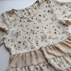 Paper Crane Cottagecore Neutral Tan Beige Yellow Floral Print Tiered Top M